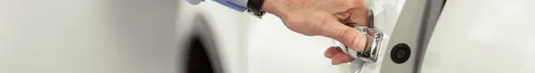Araç Kapı Arızası Durumunda Neler Yapılmalı