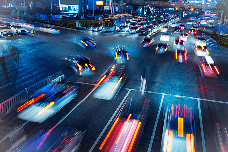 Trafikte Geçiş Üstünlüğü Nedir? Geçiş Üstünlüğü Olan Araçlar Nelerdir?